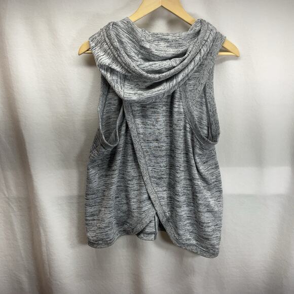 Athleta M Hooded Vest Sleeveless Gray Modal Very Nice Excellent Condition - Picture 5 of 7